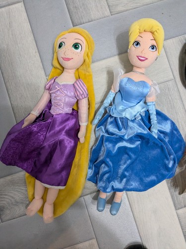 Disney store - store,