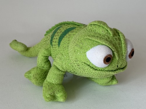 Disney store pascal - disney,